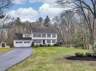 124 Stonecleave Rd, North Andover, MA 01845