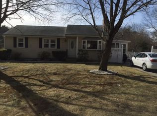 418 South St, Halifax, MA 02338