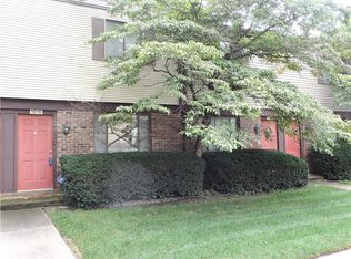 1016 W Williams St, Danville, IL 61832