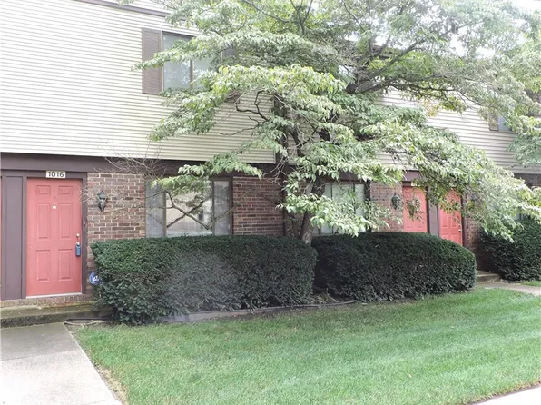 1016 W Williams St, Danville, IL 61832