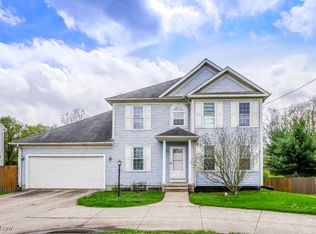 1316 Schneider St NW, North Canton, OH 44720