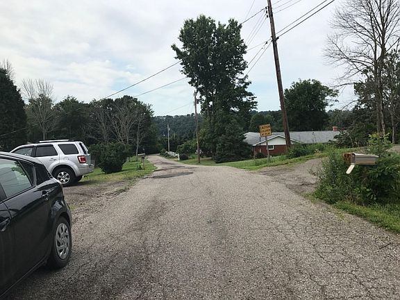 5th image of 67 Nancy St