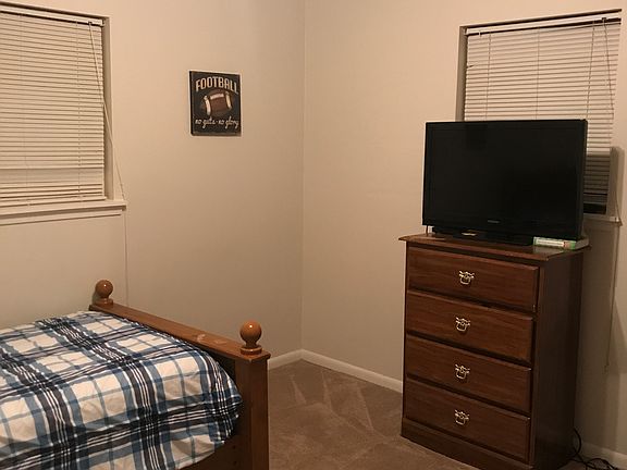5th image of 1420 Sunnyvale St