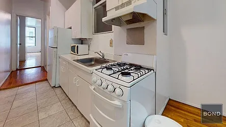 Rented by Bond New York