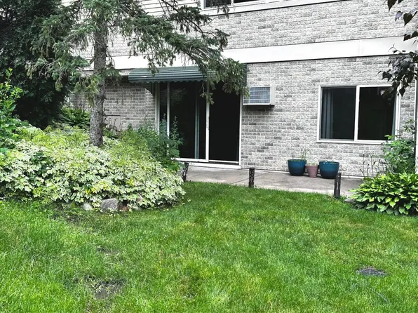 120 Demont Ave E APT 177, Little Canada, MN 55117