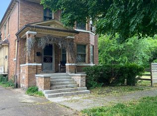 3725 Field St, Detroit, MI 48214