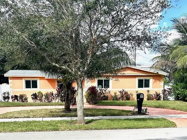 1111 NW 200th Ter, Miami Gardens, FL 33169