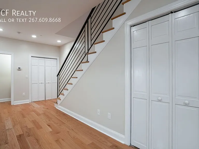 724 N 3rd St #2F — Photo 4