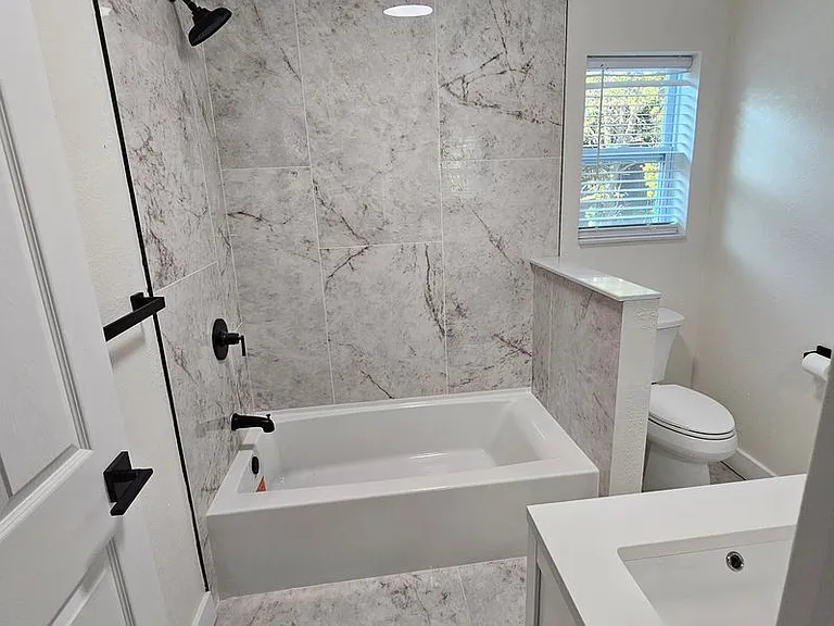 1375 Coral Way S — Photo 12