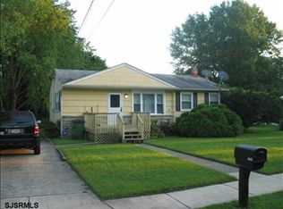 110 Cardinal Rd, Egg Harbor Township, NJ 08234