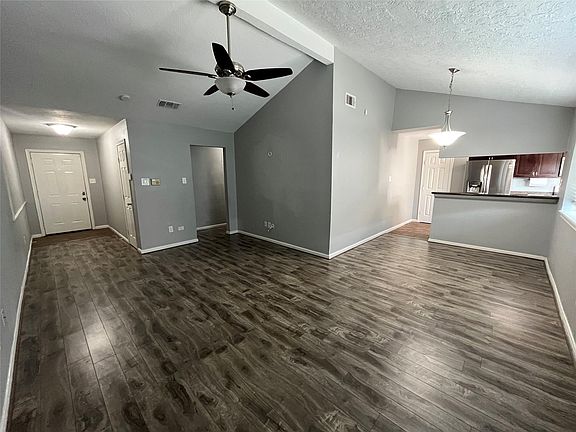 4th image of 6448 Alisa Ln #601