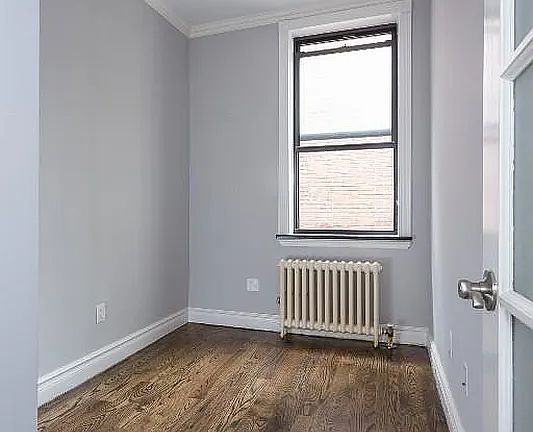 4th image of 326 E 35th St APT 63