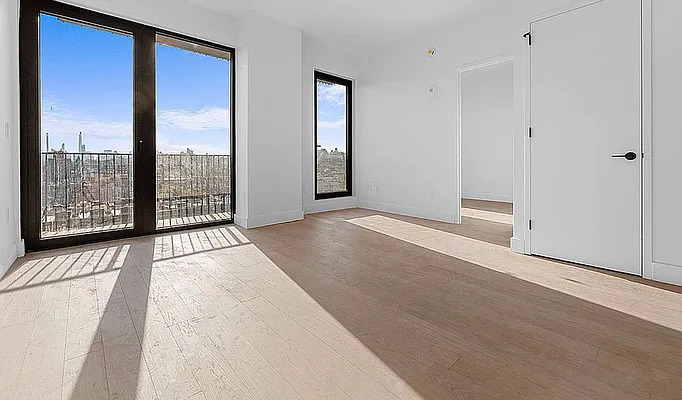 Rented by West 124th Manager LLC | media 45