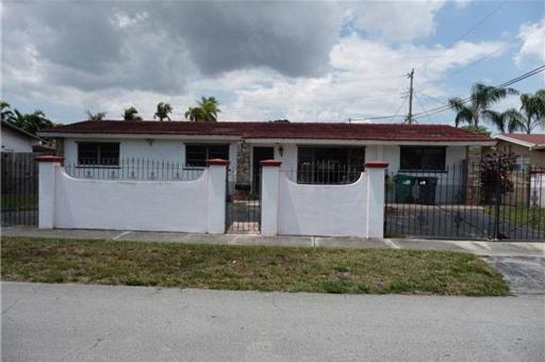 2nd image of 4120 SW 82nd Ct