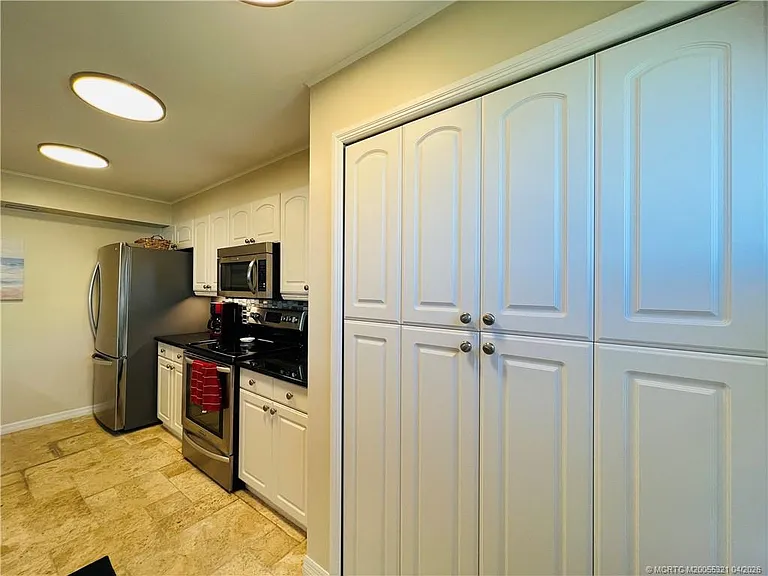 10044 S Ocean Dr #702 — Photo 12