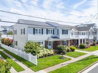 905 Seacrest Rd, Ocean City, NJ 08226