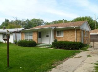 570 Audrey Ln, Wheeling, IL 60090