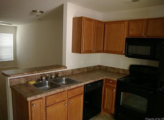 4th image of 5103 Melanies Way #5103