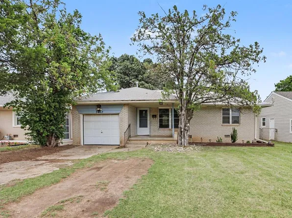 5407 NW 41st St, Warr Acres, OK 73122