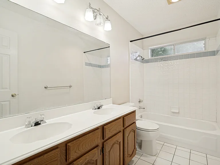 7414 Silver Lake Dr — Photo 9