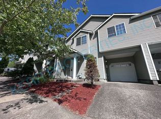 714 SE Palmblad Pl, Gresham, OR 97080