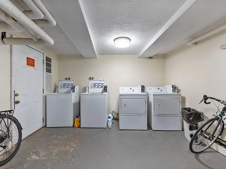 30 Main St #12 — Photo 19