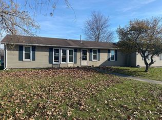 5200 Hogback Rd, Fowlerville, MI 48836
