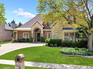 12 Tennis Village Dr, Heath, TX 75032