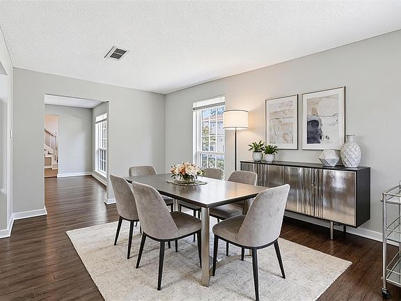 3rd image of 1115 Tigris Ln