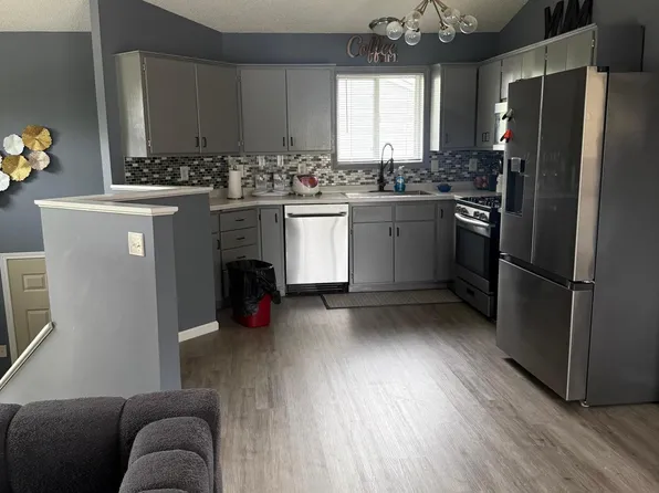 4665 Pondview Dr, Big Lake, MN 55309