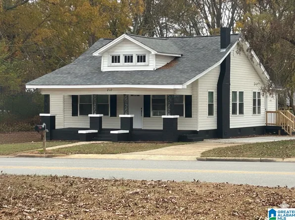 210 Memorial Dr, Piedmont, AL 36272