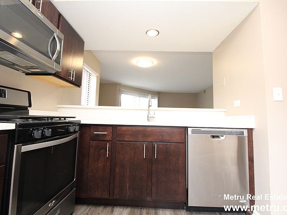 2nd image of 818 W Willow St APT 3A