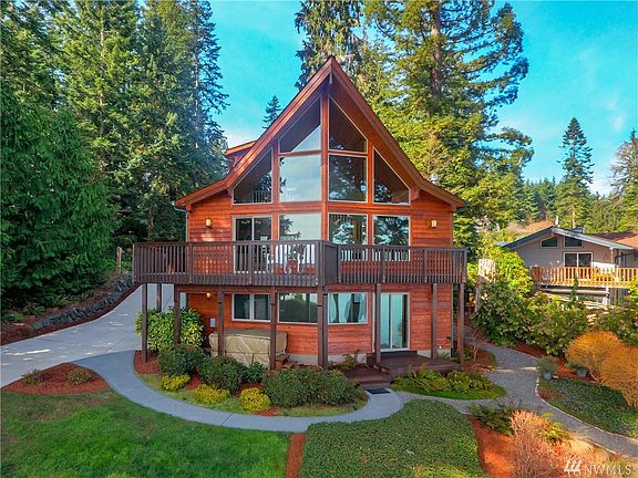 2nd image of 31190 Sunrise Beach Dr NE