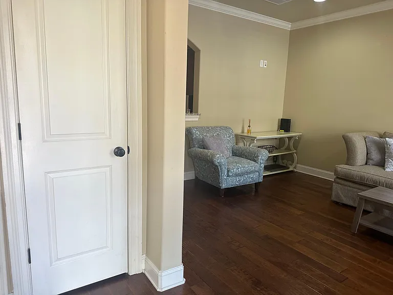 2495 Old Taylor Rd #604 — Photo 3