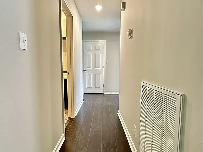 1641 Cedar Springs Cir — Photo 12