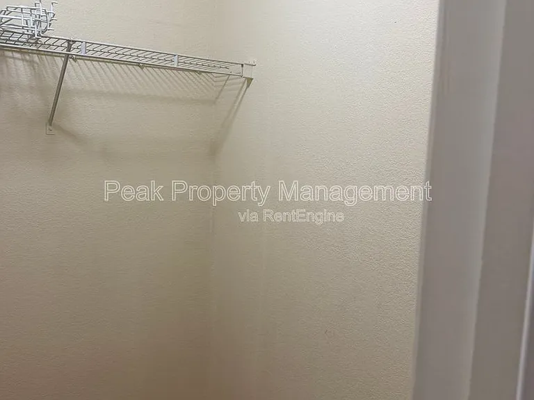 9411 Links Ln #M — Photo 8