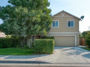 4590 E Laurite Ave, Fresno, CA 93725