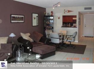 303 Racquet Club Rd APT 202, Weston, FL 33326