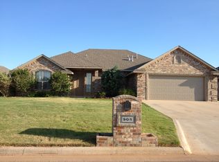908 Sheryl Ln, Altus, OK 73521