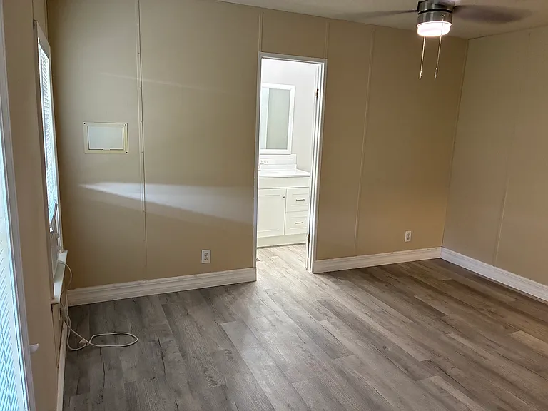 1714 Kenneth Ln — Photo 16