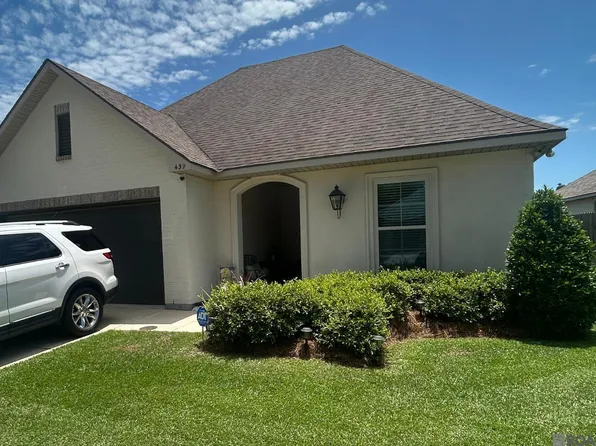 439 Lake Breeze Dr, Baton Rouge, LA 70820