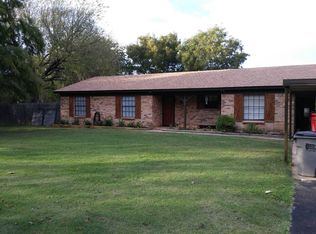 9460 Ten Mile Bridge Rd, Fort Worth, TX 76135