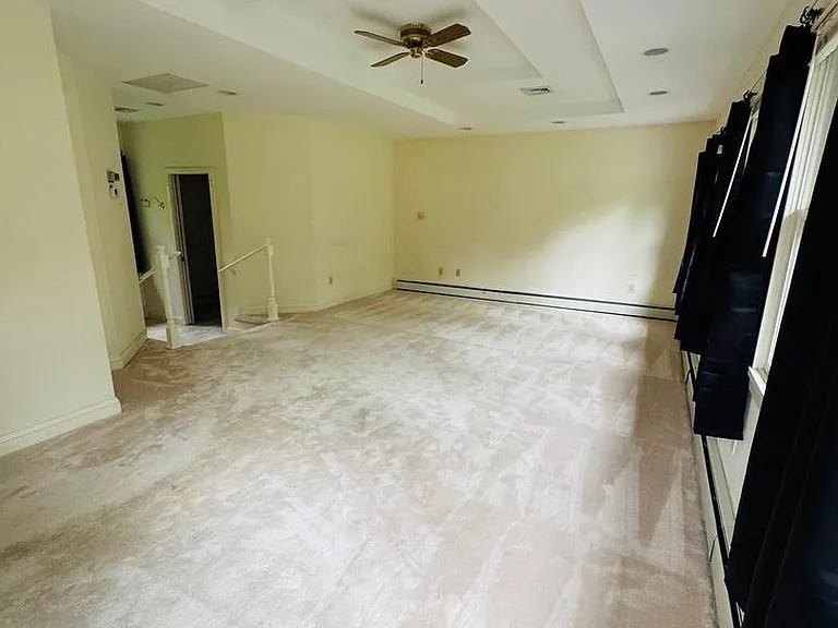 4046 Elizabeth Ln — Photo 13