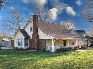 300 Regal Oaks Cir, White Hall, AR 71602