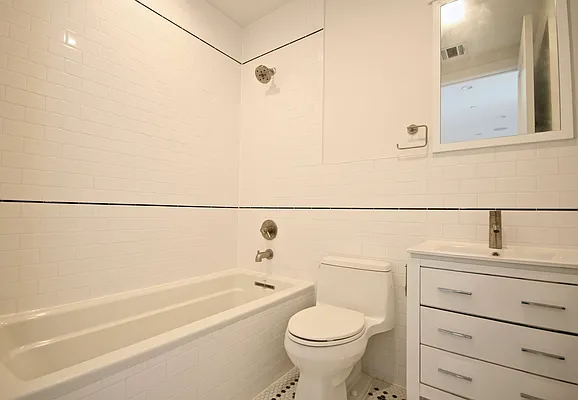 Rented by Rental Solutions Inc | media 18