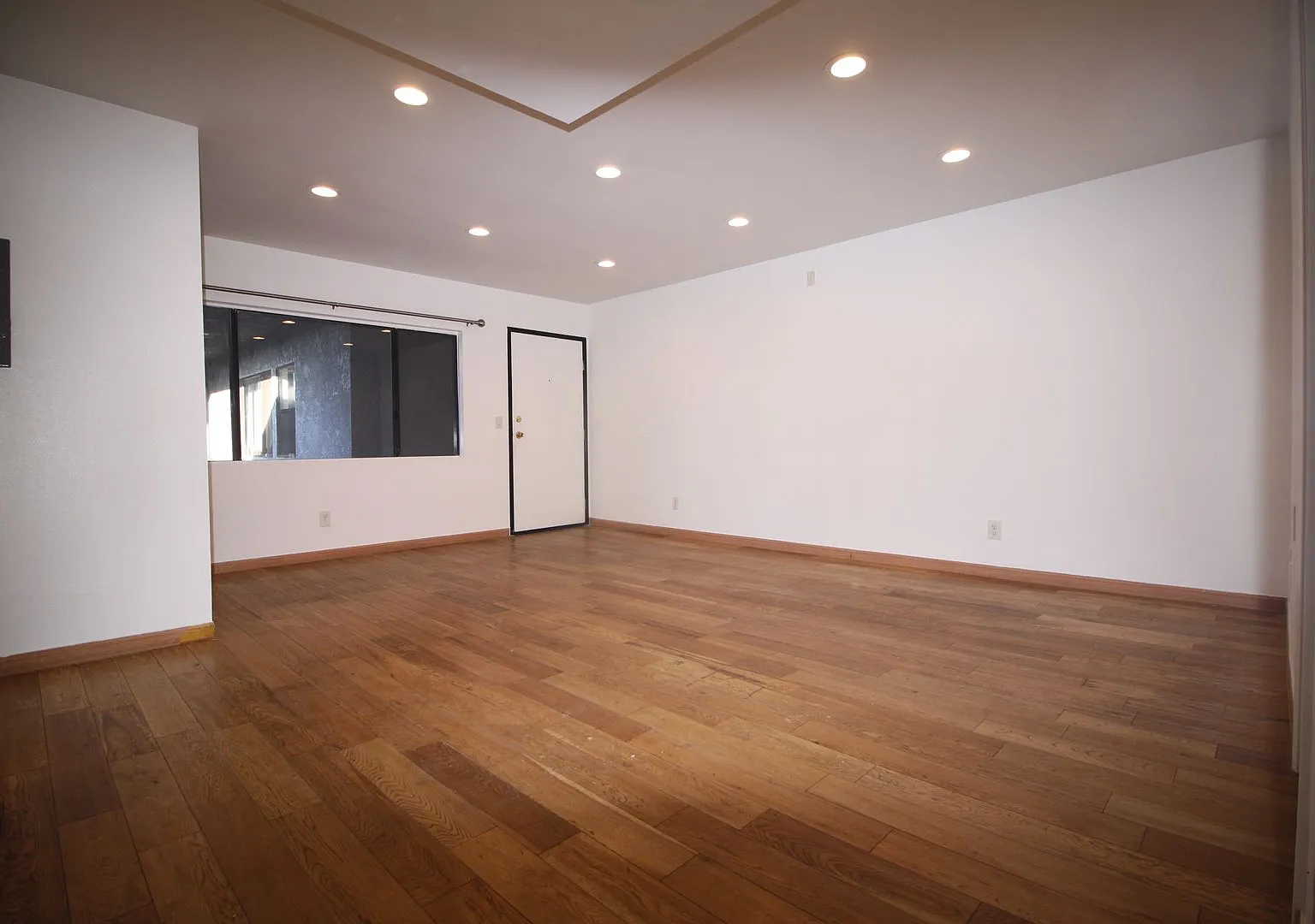 14033 Foothill Blvd. — Photo 4