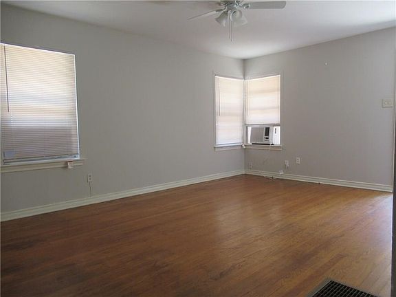 3rd image of 409 E Polk St APT B