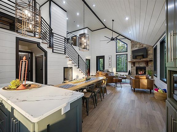 4th image of 116 Hickory Ridge Rd