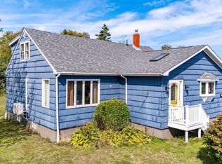 1192 Highway 335, Middle West Pubnico, NS B0W 3S0