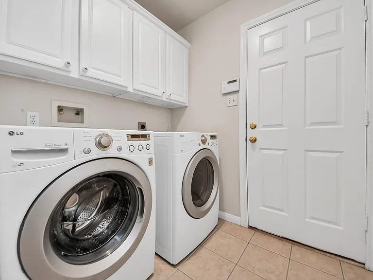 5012 N Nelson Ave — Photo 32